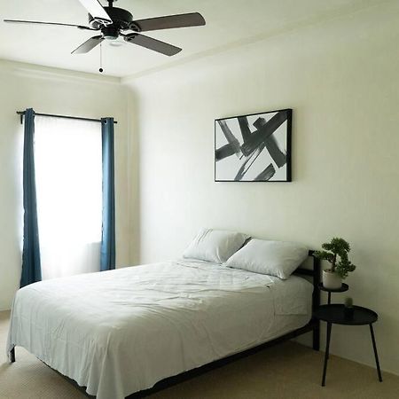 Spacious 2-Bedroom Unit In Hollywood Los Angeles Exterior foto
